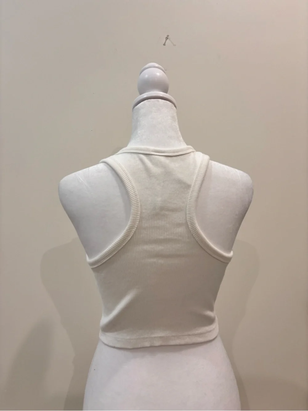 ALO Yoga Cream Ribbed Cropped Tank